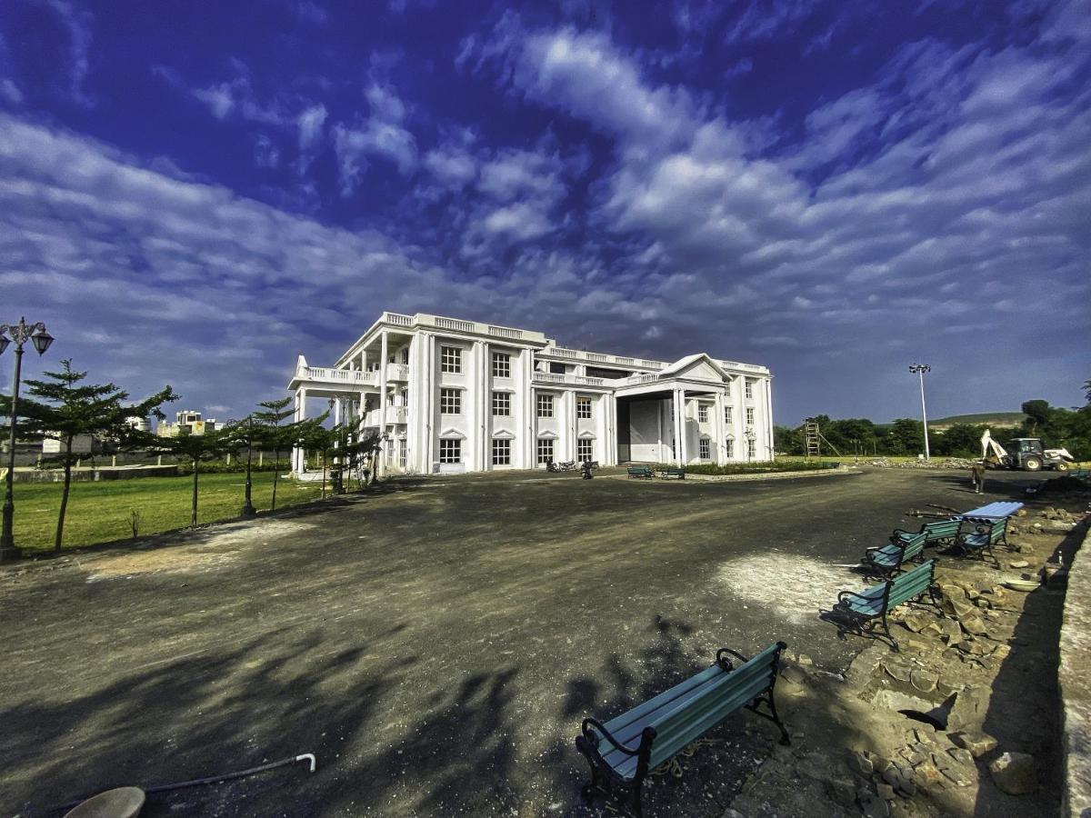 The Heritage Conventions Sagar  Экстерьер фото