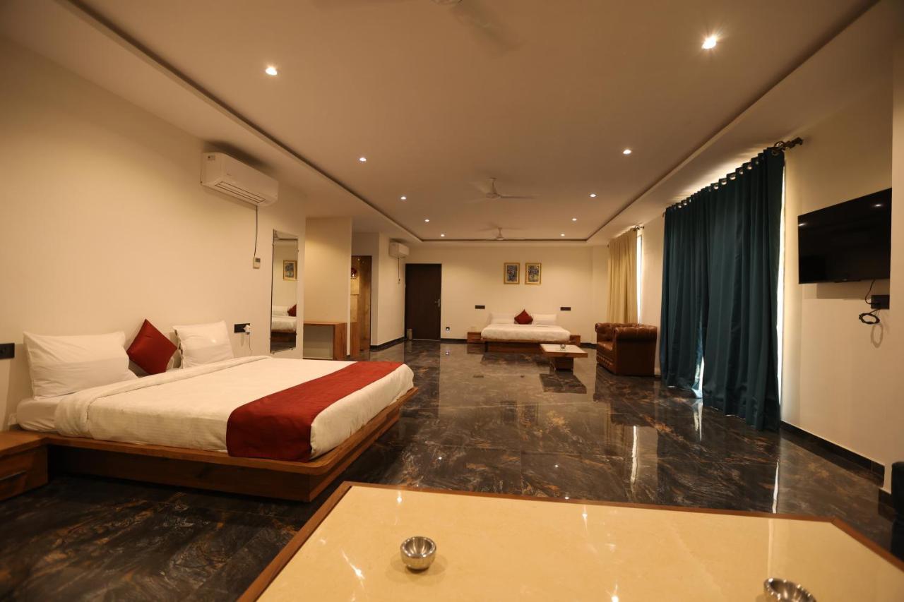 The Heritage Conventions Sagar  Экстерьер фото